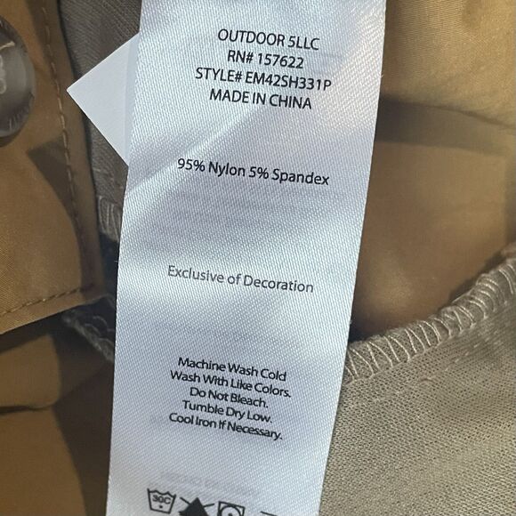 Eddie Bauer Flat Front Nylon Shorts Men's Size 40 Brown 10 Inch Inseam Logo - Picture 4 of 16